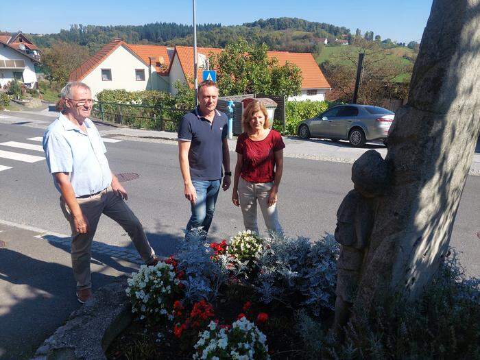 Das Rosegger-Denkmal ist aktuell Thema in Riegersburg