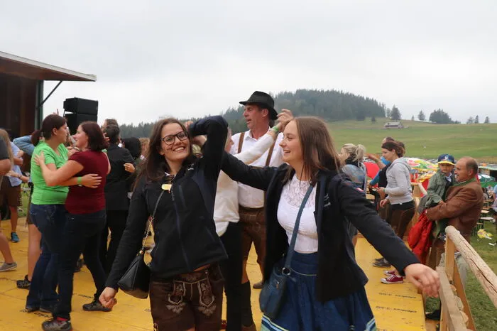 Klicken Sie sich durch die weiteren Bilder des Festes!
