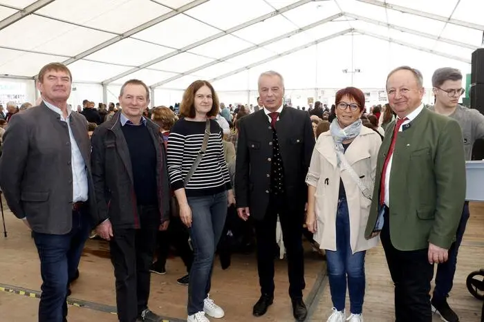 Obmann Alois Hausleitner und Geschäftsführer Peter Kaufmann zeigten sich über das großartige Besucherinteresse hocherfreut.