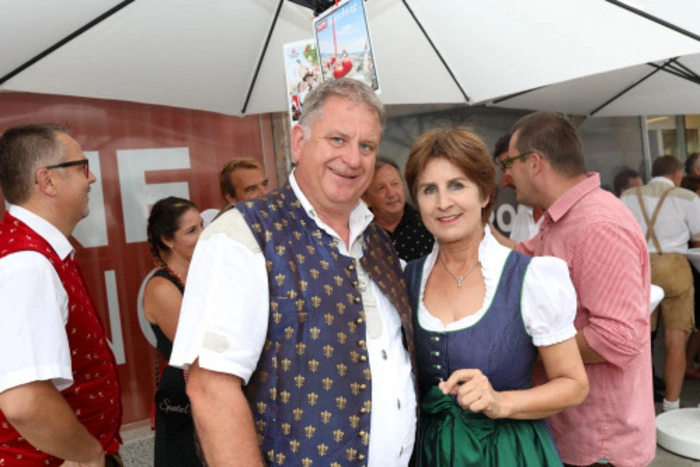Der Afritzer Bürgermeister Max Linder und die Kleine Zeitung-Chefredakteurin Antonia Gössinger unterhielten sich prächtig.