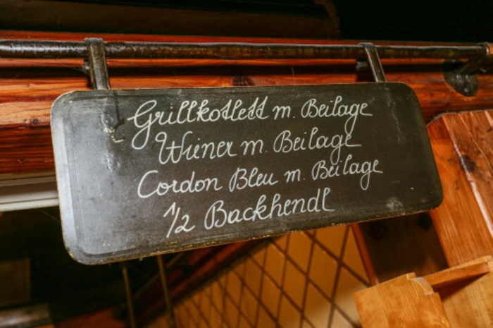 Das Heuirgenbuffet bleibt und grundsätzlich kommt Steirisches auf den Tisch - außer bei Themenabenden.