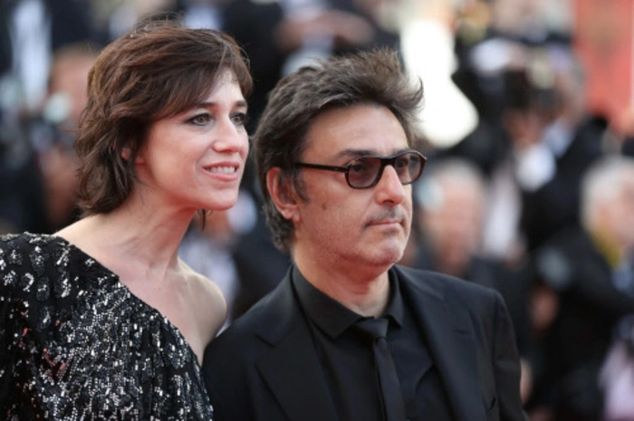 Die französische Schauspielerin Charlotte Gainsbourg mit Regisseur Yvan Attal.