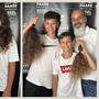 Leon (10) und Laurell (12) Hardank vor und nach der Haarspende mit Friseurmeister Markus Assel