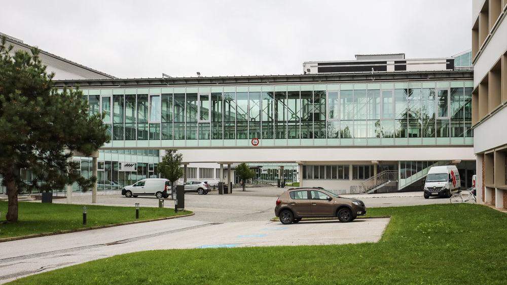 Die Uni Klagenfurt bekommt als ersten Uni in Österreich eine kommunistische Vorsitzende