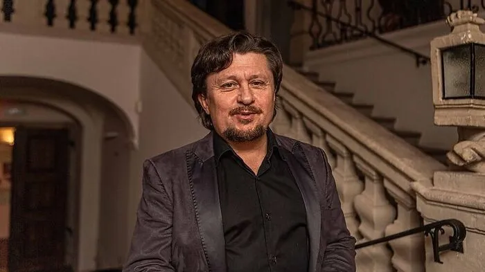 Friedrich Kleinhapl, vor dem Lockdown, bei einem Benefiz für den Grazer Minoritensaal