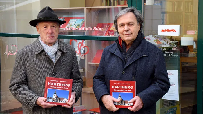 Johann Hofer und Helmut Hütter  mit ihrem neuen Buch