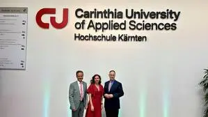 Die FH Kärnten präsentierte ihre neue Marke. Am Bild: Rektor Peter Granig, Marketingleiterin Petra Bergauer und Geschäftsführer Martin Waiguny
