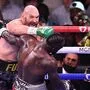 Tyson Fury (links) siegte mit K.o.