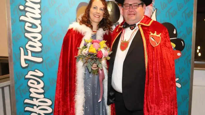 Es wurde auch das neue Prinzenpaar  Prinzessin Julia XXXIV und Prinz Daniel XXXIV vorgestellt. 