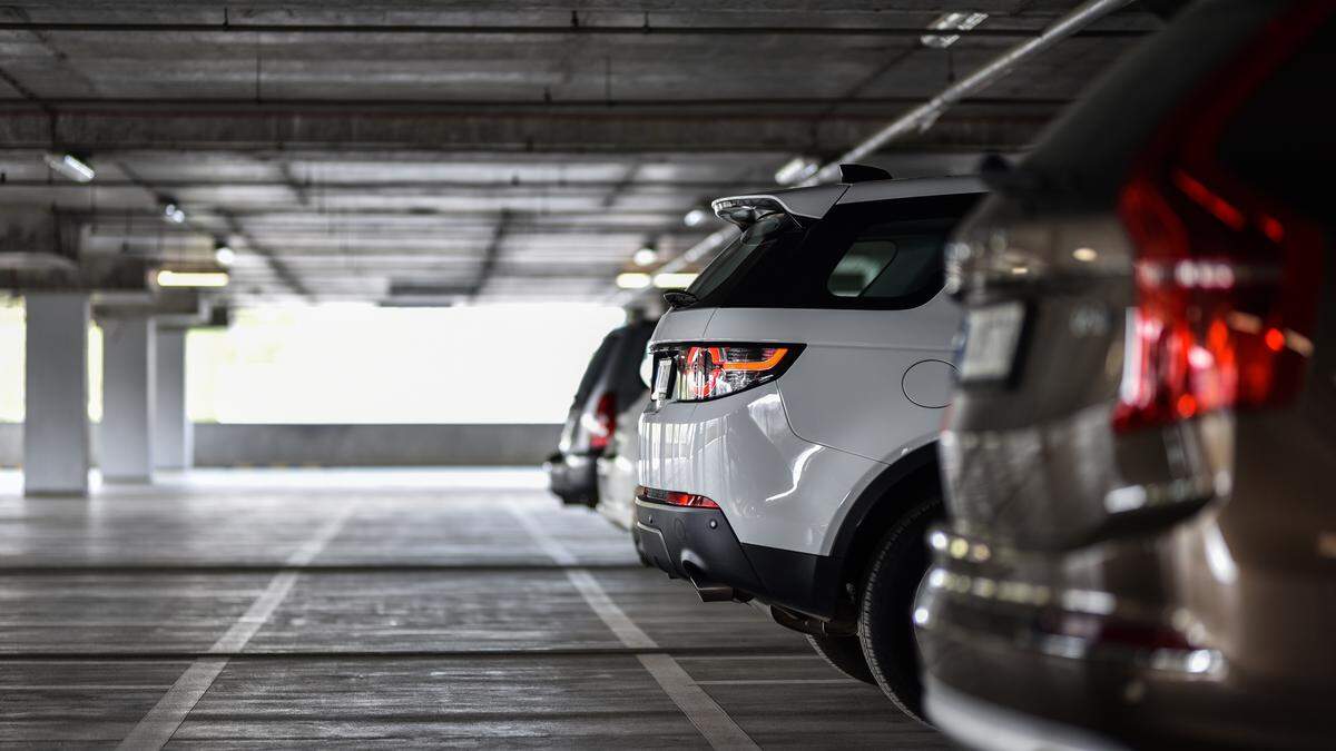 Große Autos, große Parktarife: Paris bittet ab heute SUV-Fahrer zur Kasse