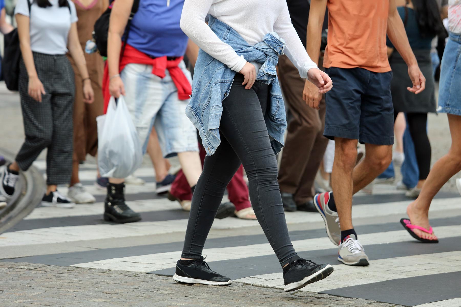 Nur ned hudeln: Slowakei beschließt Tempolimit auch für Fußgänger
