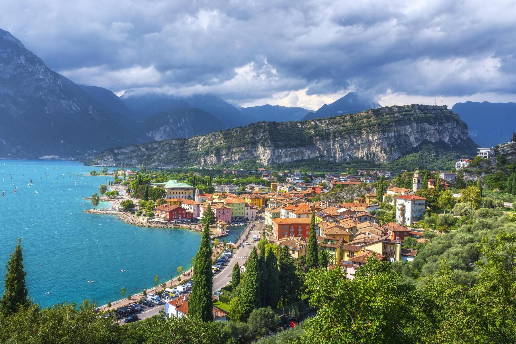 35-jähriger Tourist stirbt nach Restaurantbesuch am Gardasee