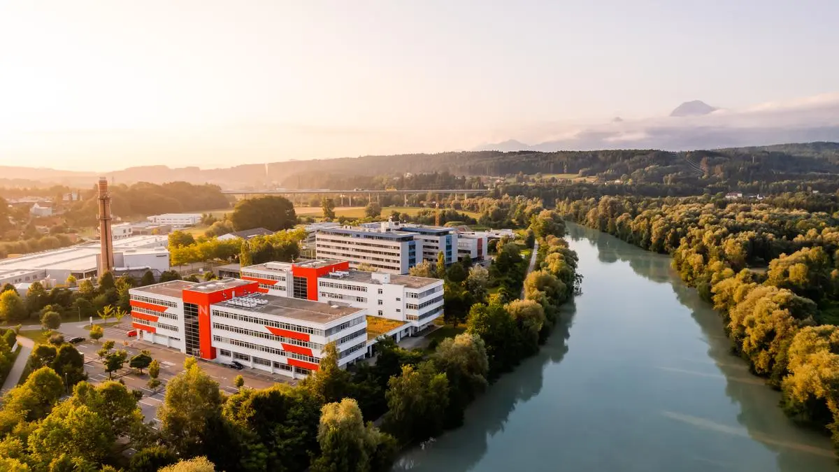 Innovative Cluster, strategische Netzwerke, Fachhochschulen und die logistisch günstige Lage machen Kärnten zu einem attraktiven Standort für Unternehmen