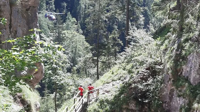 Einen unfassbar dramatischen Ausgang nahm ein wunderschöner Tag in der Bärenschützklamm. Felsbrocken donnerten in die Tiefe.