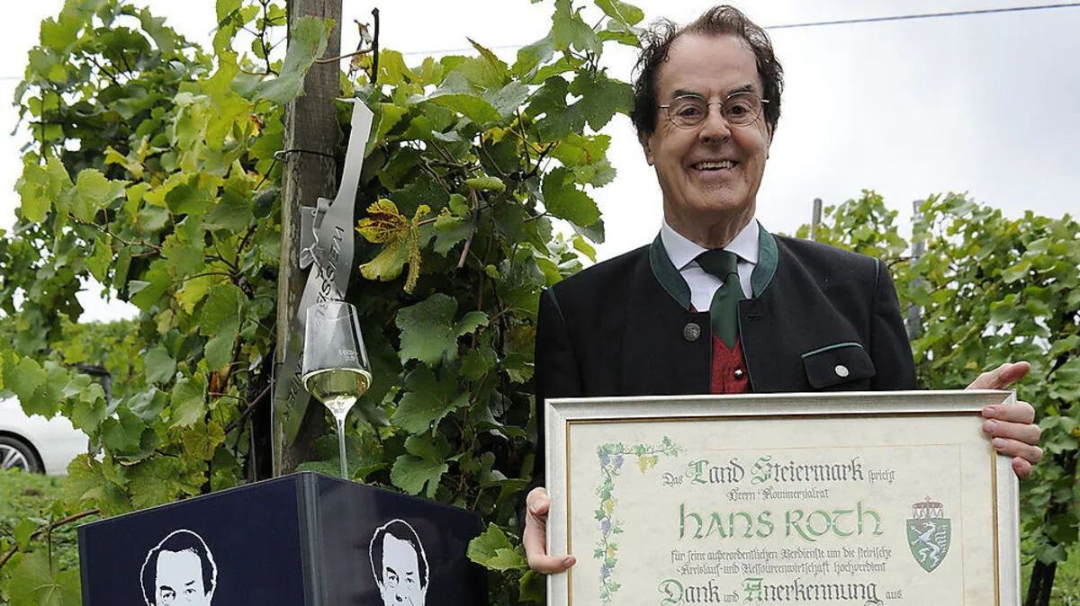 Hans Roth mit "seinem" Weingarten