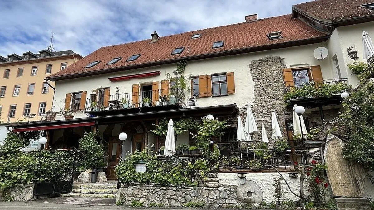 Das Brucker Baderhaus beherbergt auch weiterhin die Weinerei
