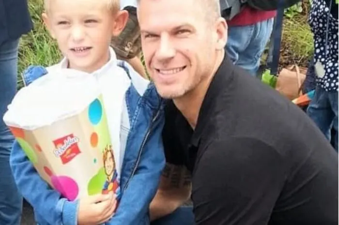 Dass soziale Medien nicht nur Jungspieler betreffen, beweist Neo-Graz-Verteidiger André Lakos. Der 39-Jährige zeigt sich auf Facebook und Instagram aktiv. Kürzlich postete der stolze Papa auch die Einschulung seines Sohnes Luke. „Soziale Medien gehören zum modernen Leben und erleichtern Kommunikation.“