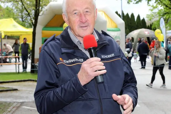 Grußworte gab es auch von Zivilschutz Kärnten Präsident Ltg-Präs.a.D. Rudolf Schober.