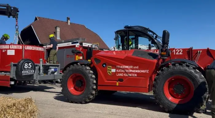 Der Teleskoplader war bei der Großübung in Baldramsdorf im Einsatz