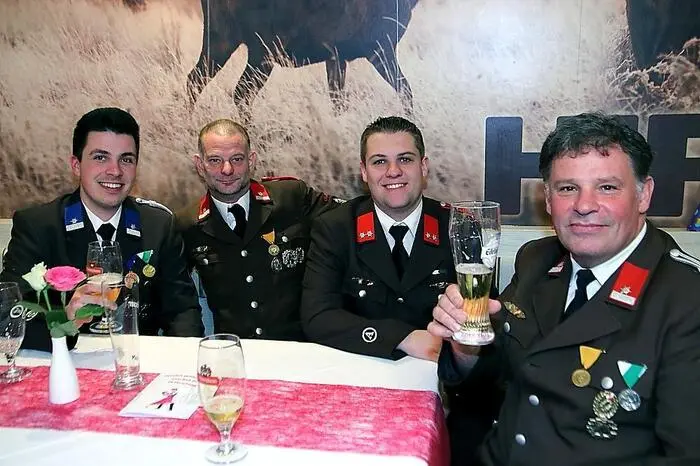 Viel Spaß mit den restlichen Bildern der Fotostrecke!