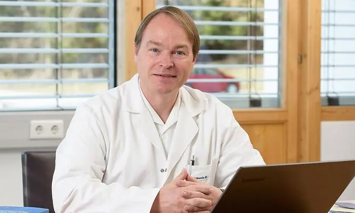 "Unsere Einrichtung ermöglicht ein niederschwelliges Beratungs- und Behandlungsangebot für Suchtgefährdete", sagt Hannes Rieger, ärztlicher Leiter der Suchtambulanz