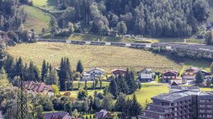 Auf diesem Steilstück im Osten von Schladming, zwischen B 320 und der kleinen Augasse, soll das Projekt entstehen | Auf diesem Steilstück im Osten von Schladming, zwischen B 320 und der kleinen Augasse, soll das Projekt entstehen