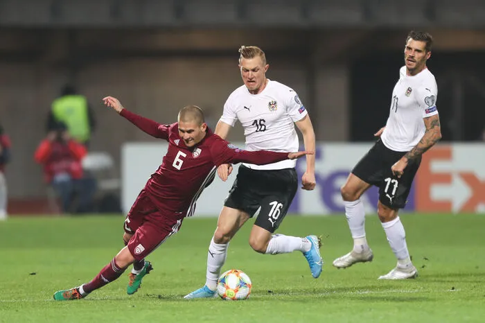 Thomas Goiginger: 3 Der LASK-Spieler kam zu seinem Debüt im Nationalteam. Der Flügelflitzer versprühte im Mittelfeld als einziger Akteur so etwas wie Gefahr. Seine Schnelligkeit wurde aber zu wenig genutzt.