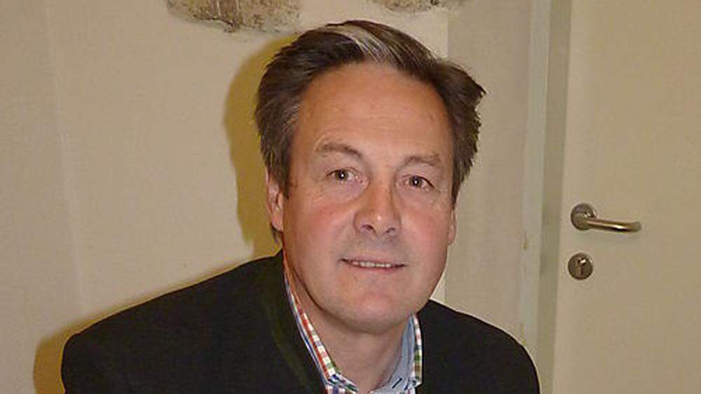 Herbert Allmer, Geschäftsführer der Retter-Linien