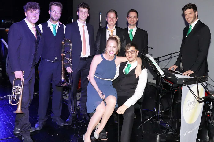 Für all jene, die gerne das Tanzbein schwingen wollten, war natürlich gesorgt, außerdem darf das klassische Ballfeeling nicht fehlen. Die Ball- &amp; Galaband Major 7 begleitete die zahlreichen Gäste durch den unvergesslichen Abend.