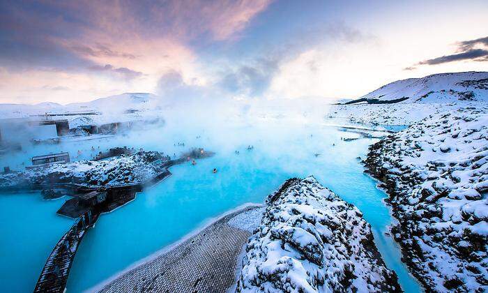 Die berühmteste heiße Quelle Islands ist die Blaue Lagune