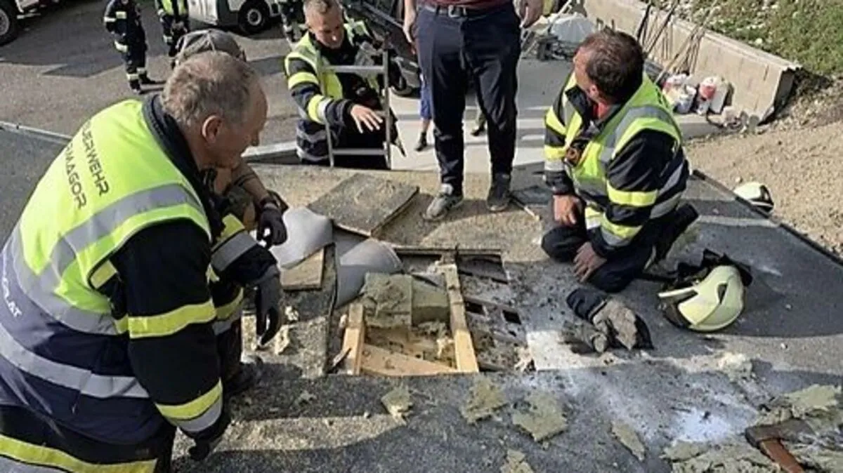 Teile des Daches mussten aufgeschnitten werden 