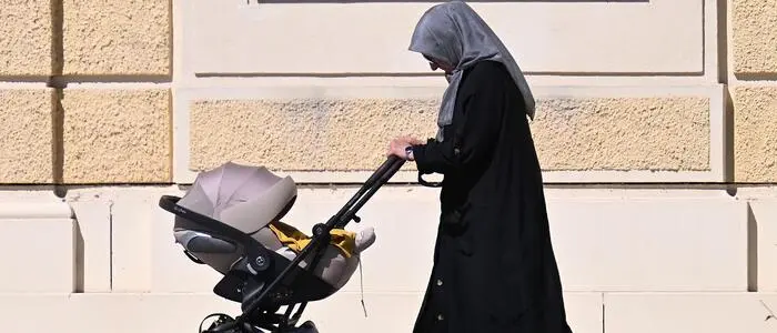 Asylberechtigte werden künftig weniger Sozialhilfe erhalten als Österreicher.