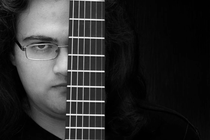 Der Brasilianer Danilo Alvarado spielt regelmäßig auch in Europa. Derzeit Unterrichtet in der Musikschule Burgkirchen an der Alz.