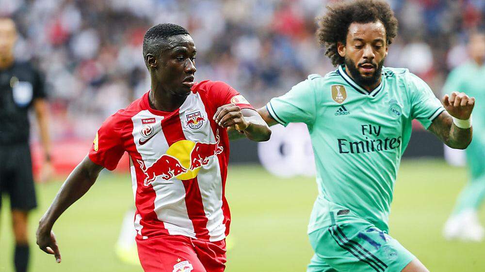 Diadie Samassekou (links im Bild im Duell mit Real Madrids Marcelo) wechselt in die deutsche Bundesliga