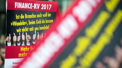 Bankangestellte demonstrieren heute