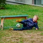 Wenn mitten in der Siedlung ein Stadion aufgebaut wird - das "Heimspiel" bringt Spiel und Sport direkt zu den Kindern nachhause