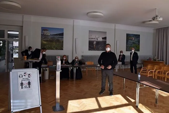 In Pörtschach waren 2414 Bürger wahlberechtigt. Rund 800 Wahlkarten wurden ausgestellt. 