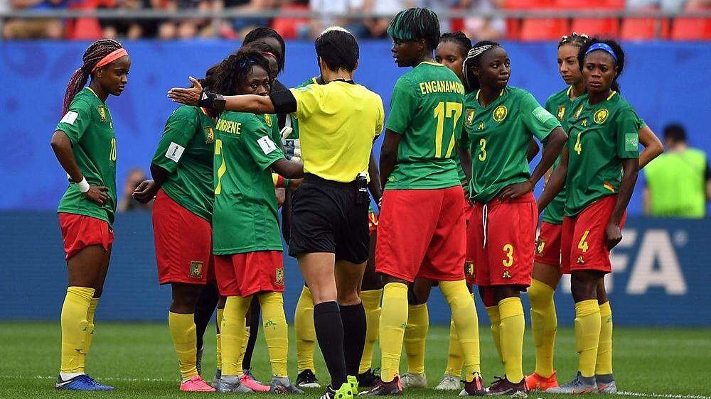 Kamerun ist im WM-Achtelfinale ausgeschieden