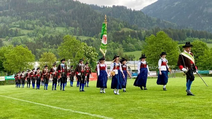 Trüb war der Himmel bei der offiziellen Eröffnung des Aguntstadions in Nußdorf-Debant.