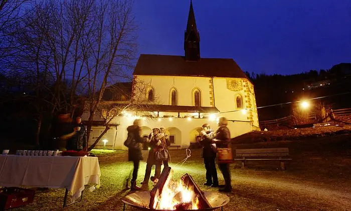 Konzert bei der Kirche St. Kathrein