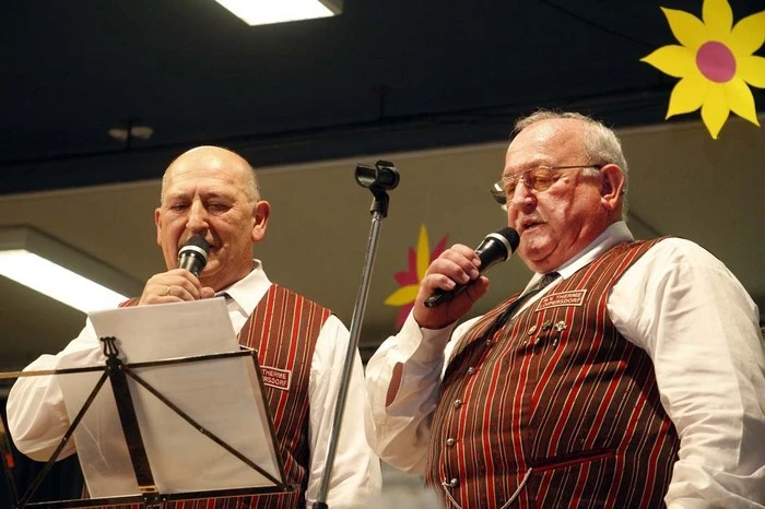 Als Gesangssolisten brillierten Joschy Huber und Franz Pfingstl in der Polka "Mein bester Freund".