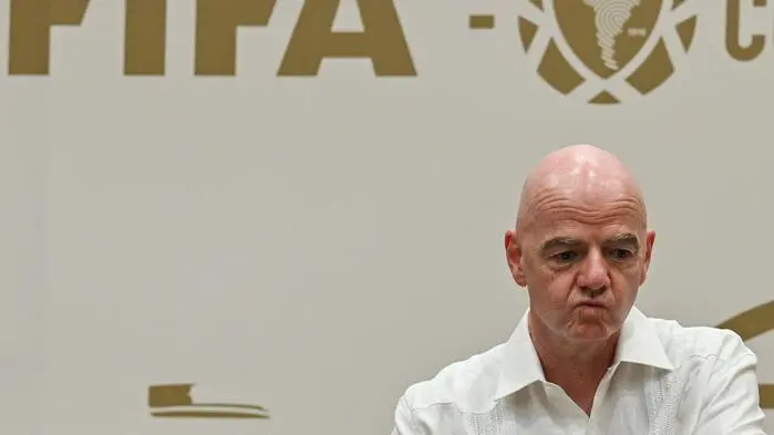 Die Luft für Gianni Infantino wird immer dünner