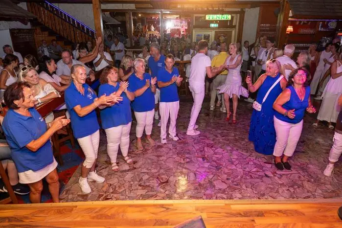 Echte Gänsehautmomente folgten bei der anschließenden After-Show-Party in Mallys beliebtem Tanzlokal, der Tenne in Krumpendorf.