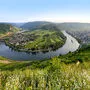 Herrliches Panorama an der Mosel bei Kroev