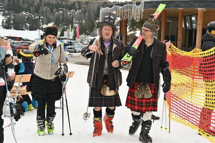 „Für uns ist dieser Event zum Saisonabschluss der wichtigste. Bis Mitte April können die Gäste bei uns Skifahren. Die Veranstaltung bringt Menschen zusammen und sorgt jedes Jahr für eine besondere Stimmung“, erzählt Stückelschwaiger.