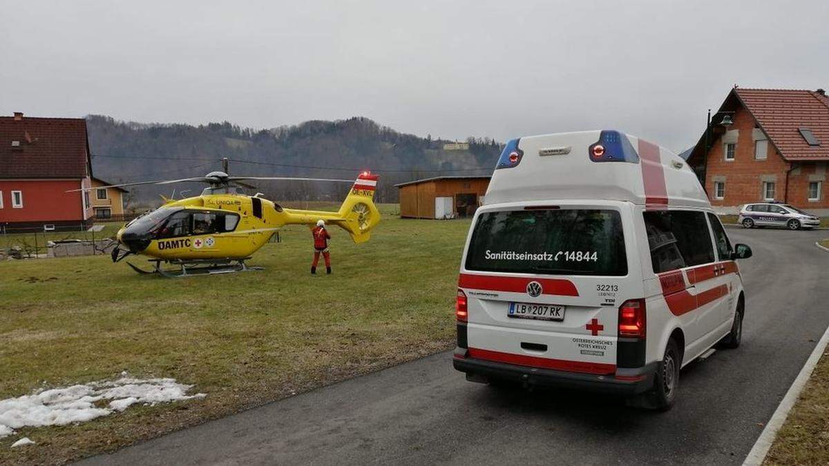 Der Südsteirer wurde mit dem Hubschrauber ins UKH Graz geflogen