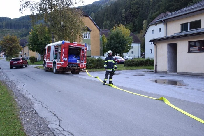 Im Einsatz waren 38 Frauen und Männer der Feuerwehren Vorderradmer, Hinterradmer, Eisenerz und Hieflau (Bezirk Liezen).