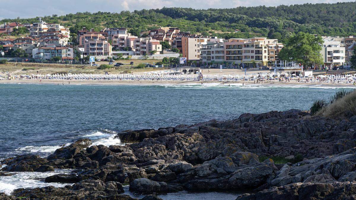 Die Bucht von Burgas an der bulgarischen Schwarzmeerküste | In der Bucht von Burgas in Bulgarien wurden 21 Grad Wassertemperatur gemessen