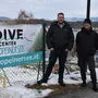 Betreiber Wolfgang Arzberger mit dem Tauchbasisleiter Bernhard Krašovec (von links)
