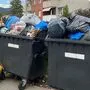 Die Kapazitäten der Müllcontainer werden gerade in der Weihnachtszeit stark ausgeschöpft